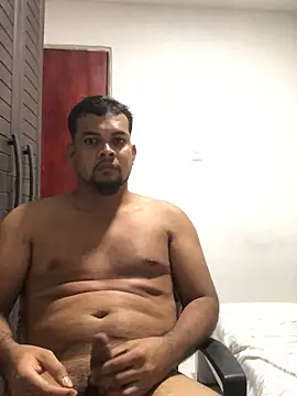 ElsecretodeBruno online show from November 15, 2025, 2:37 am