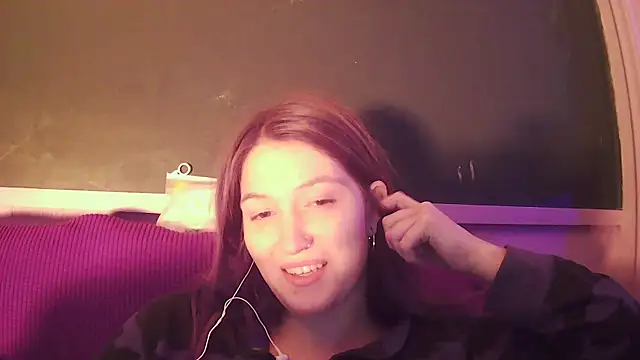 Angelk43 online show from December 14, 2025, 3:57 am