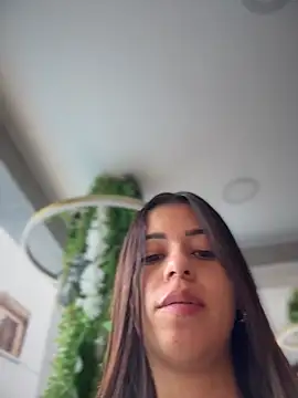 Snapshot of IvySanders1 chatting on October 23, 2025, 12:04 pm IvySanders1 online show from October 23, 2025, 12:04 pm