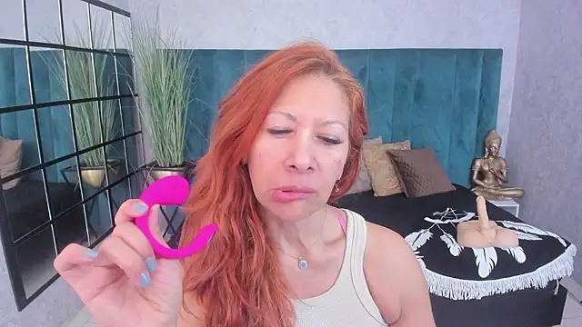 Snapshot of cintiagreyx chatting on February 10, 2026, 11:31 am cintiagreyx online show from February 10, 2026, 11:31 am