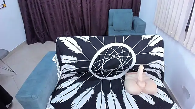 Snapshot of cintiagreyx chatting on October 29, 2025, 11:42 am cintiagreyx online show from October 29, 2025, 11:42 am