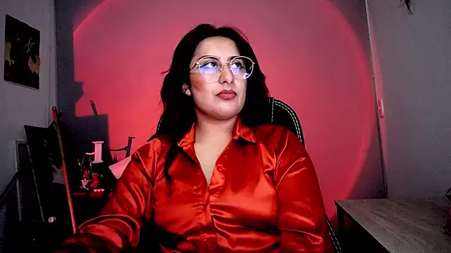 Scarlett Sen online show from November 17, 2025, 1:37 pm