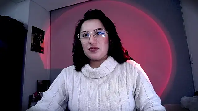 Snapshot of Scarlett_Sen chatting on May 13, 2026, 3:19 pm Scarlett Sen online show from May 13, 2026, 3:19 pm