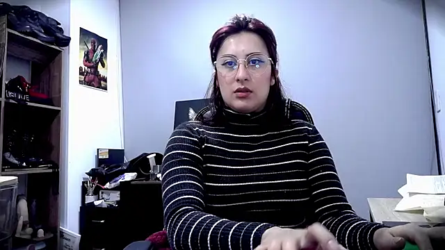 Snapshot of Scarlett_Sen chatting on May 21, 2026, 2:25 pm Scarlett Sen online show from May 21, 2026, 2:25 pm