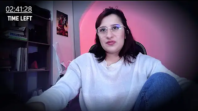 Snapshot of Scarlett_Sen chatting on July 4, 2026, 1:04 pm Scarlett Sen online show from July 4, 2026, 1:04 pm