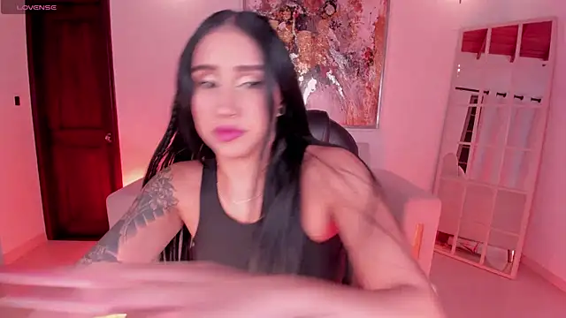 NickyLawson online show from January 14, 2026, 4:38 am