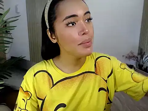 HeavenlyStar online show from September 25, 2025, 8:15 pm