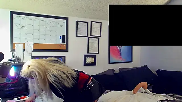 DoMeDoggyDiana online show from December 4, 2024, 6:49 am