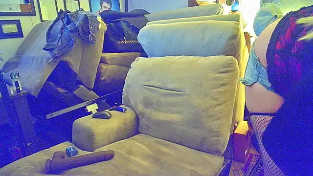 DoMeDoggyDiana online show from February 25, 2026, 9:20 am