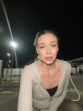 HopeHeaven online show from February 6, 2025, 9:28 pm