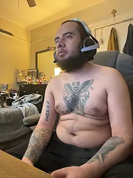 Snapshot of cnasty5621333 chatting on September 10, 2025, 12:09 am cnasty5621333 online show from September 10, 2025, 12:09 am