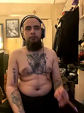 Snapshot of cnasty5621333 chatting on November 15, 2025, 12:25 am cnasty5621333 online show from November 15, 2025, 12:25 am