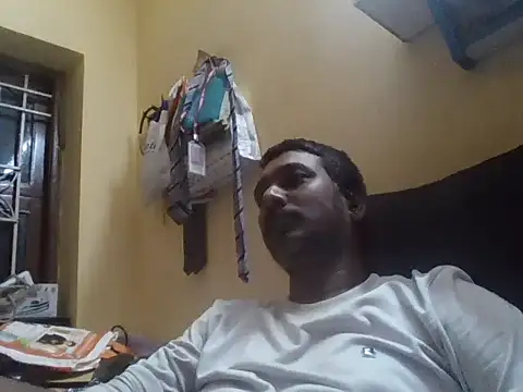 Snapshot of divakar2022 chatting on October 6, 2025, 5:02 pm divakar2022 online show from October 6, 2025, 5:02 pm