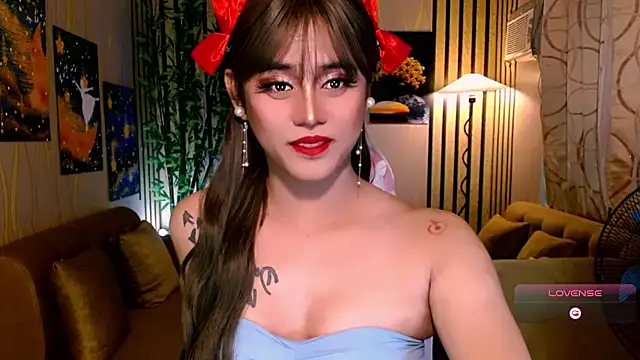 UrSweetKatCakes online show from February 9, 2025, 1:11 am