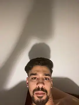 Hermanooooooo online show from December 3, 2024, 2:53 am