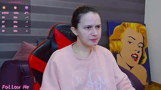 iris nikhols online show from March 18, 2025, 5:23 am