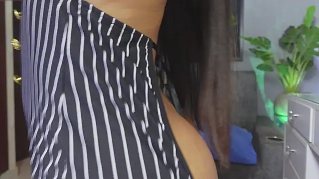 Snapshot of Catalina-sexy chatting on June 21, 2026, 3:56 am Catalina-sexy online show from June 21, 2026, 3:56 am