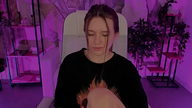 JennyDens online show from March 10, 2025, 8:50 am