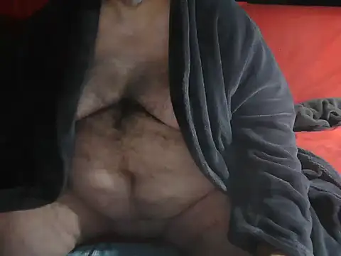 Snapshot of onkelgrau65 chatting on September 10, 2025, 7:13 pm onkelgrau65 online show from September 10, 2025, 7:13 pm