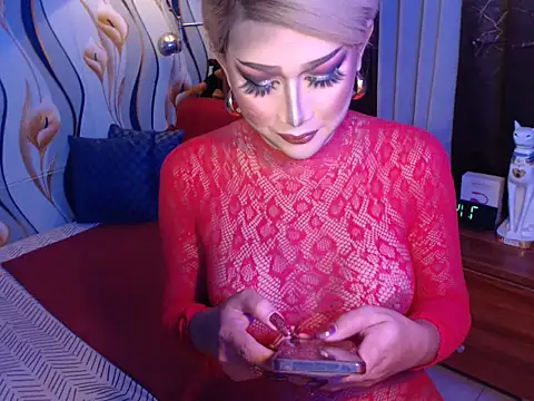 Snapshot of sweetsatisfactionxxx chatting on September 10, 2025, 11:15 pm sweetsatisfactionxxx online show from September 10, 2025, 11:15 pm