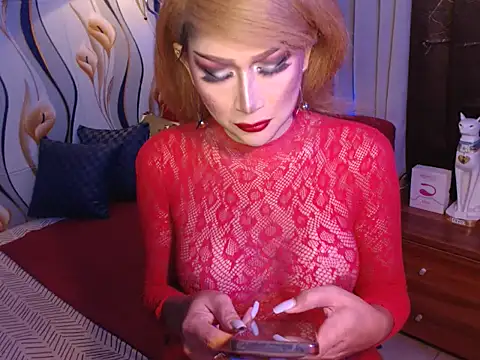 Snapshot of sweetsatisfactionxxx chatting on December 14, 2025, 11:32 pm sweetsatisfactionxxx online show from December 14, 2025, 11:32 pm