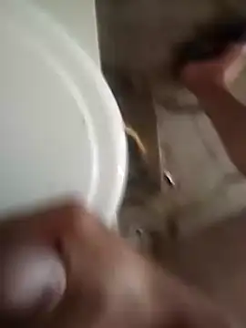 Snapshot of Emanuel45js chatting on October 24, 2025, 4:50 pm Emanuel45js online show from October 24, 2025, 4:50 pm