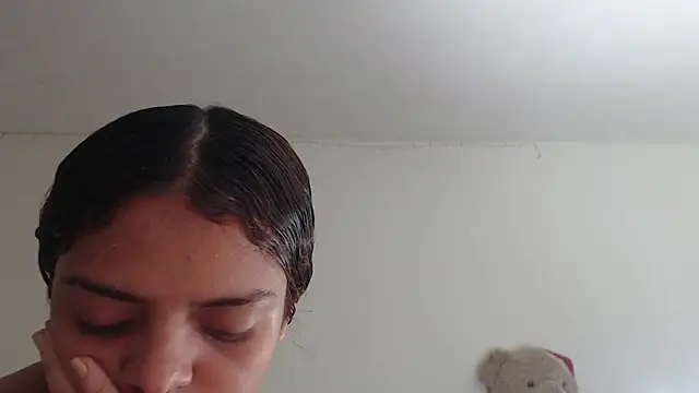 ValienteGirl  online show from February 8, 2026, 12:52 am