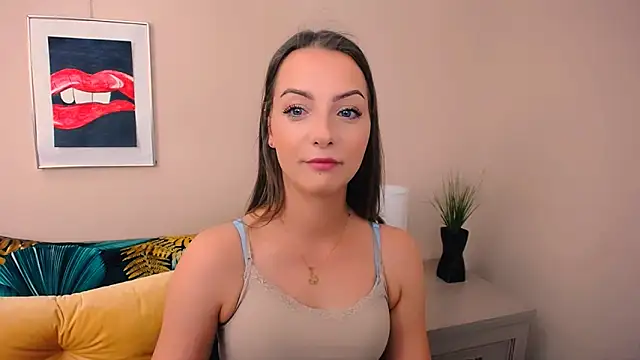 Snapshot of NatalieSexy chatting on May 12, 2026, 6:10 am NatalieSexy online show from May 12, 2026, 6:10 am