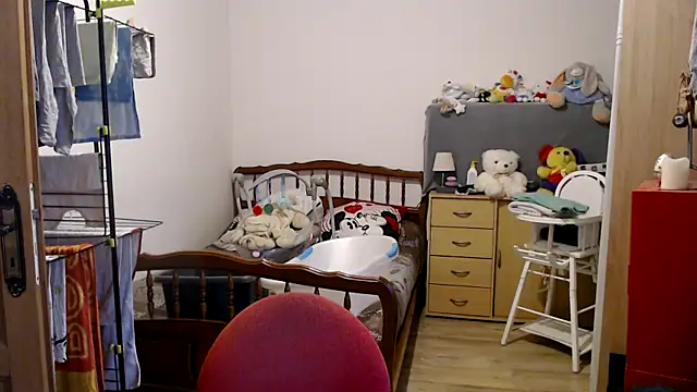Snapshot of steph19x5 chatting on March 13, 2025, 5:50 pm steph19x5 online show from March 13, 2025, 5:50 pm