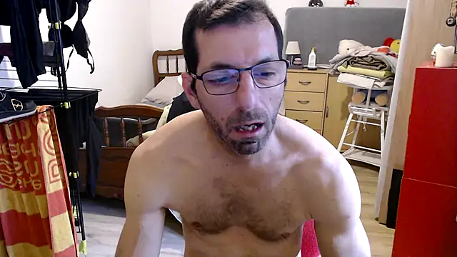Snapshot of steph19x5 chatting on February 11, 2025, 12:25 pm steph19x5 online show from February 11, 2025, 12:25 pm