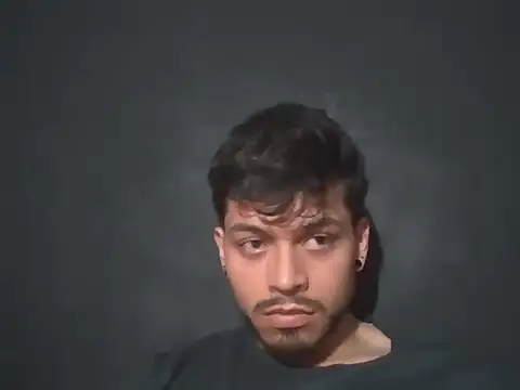 Snapshot of jfpc1999 chatting on October 11, 2025, 9:27 pm jfpc1999 online show from October 11, 2025, 9:27 pm