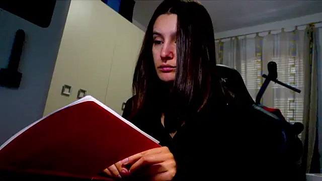 GodlyTheia online show from November 17, 2025, 9:46 am