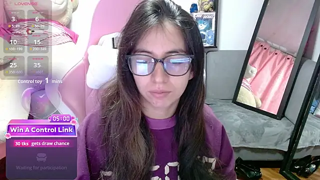 Maggie Fox3 online show from March 16, 2026, 12:51 am