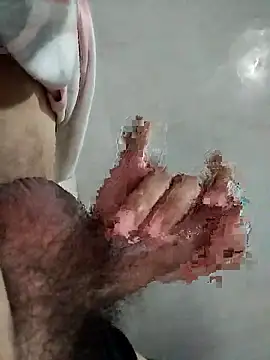 Snapshot of naghmi12 chatting on November 2, 2025, 2:00 pm naghmi12 online show from November 2, 2025, 2:00 pm