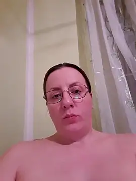 Snapshot of Goodass7 chatting on March 6, 2025, 9:42 pm Goodass7 online show from March 6, 2025, 9:42 pm