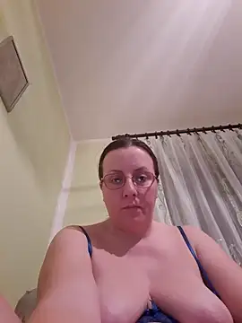 Snapshot of Goodass7 chatting on March 10, 2025, 10:55 pm Goodass7 online show from March 10, 2025, 10:55 pm