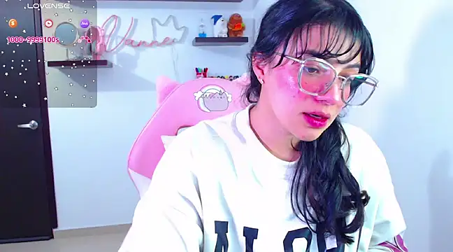 Vannessa  Shy online show from February 20, 2025, 11:10 pm