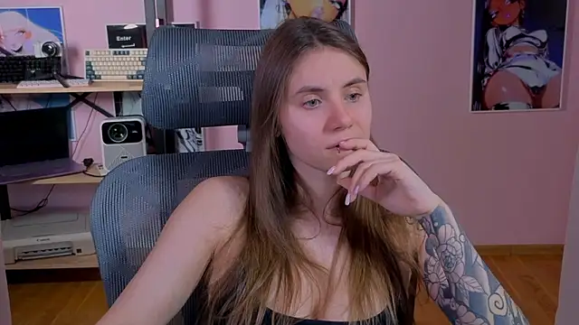  AnnaStark  online show from February 18, 2026, 8:16 pm