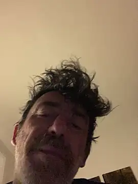 maxximere online show from February 25, 2026, 11:37 pm