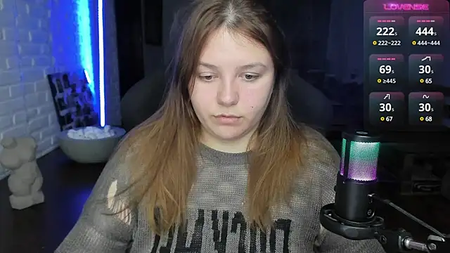 XNirvanaX online show from March 22, 2025, 2:37 am