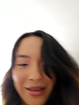 Irina Grant online show from September 10, 2025, 8:41 pm