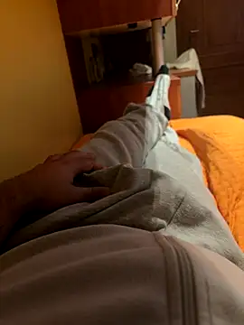 Snapshot of alex21017 chatting on November 1, 2025, 1:01 am alex21017 online show from November 1, 2025, 1:01 am