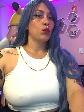Snapshot of Luna_Paris_ chatting on January 19, 2025, 1:10 am Luna Paris online show from January 19, 2025, 1:10 am
