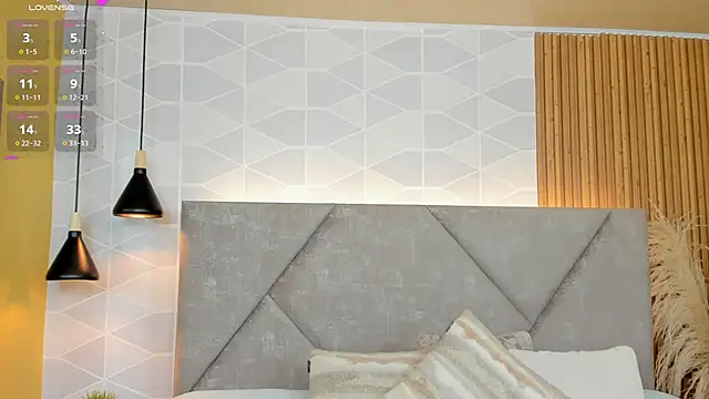 Snapshot of Sammy_Fit_ chatting on October 15, 2025, 12:24 pm Sammy Fit online show from October 15, 2025, 12:24 pm