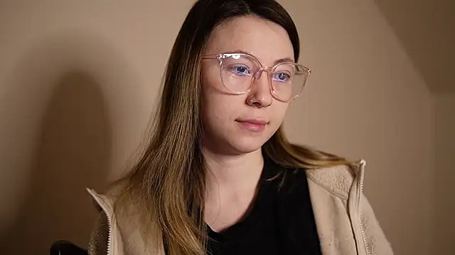 chibi moon  online show from December 12, 2024, 5:26 pm