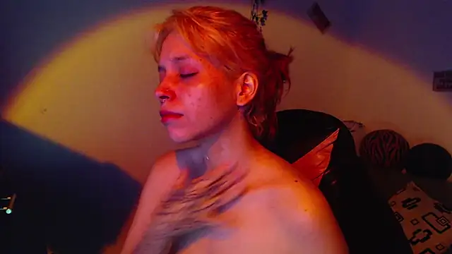 MaryJannes online show from November 28, 2025, 9:09 am