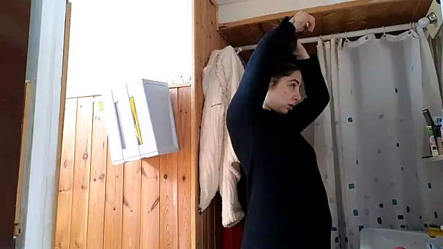 VanessaDoyle online show from February 21, 2026, 11:45 am