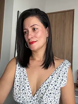 Snapshot of Verito_hot chatting on September 27, 2025, 6:47 pm Verito hot online show from September 27, 2025, 6:47 pm