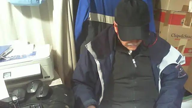 nonnomaturobisex online show from January 18, 2026, 10:51 am