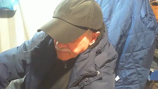 nonnomaturobisex online show from April 1, 2026, 7:10 am